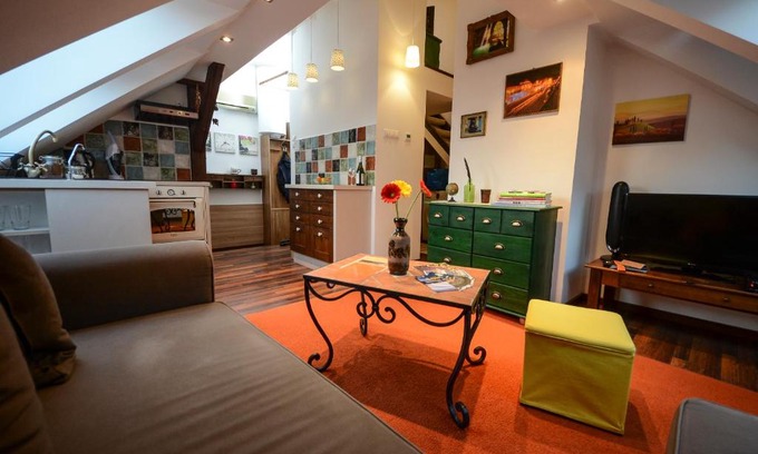 Szentimrevaros Appartement | St. Gellért Square - Minilux Apartman