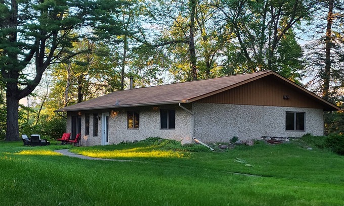 Superior Maison | St. Louis River 3 Bedroom Home with Incredible View
