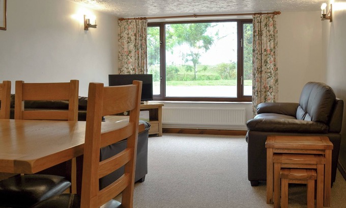 Foxley Cottage | Hébergement 3 chambres à Foxley, près de Fakenham