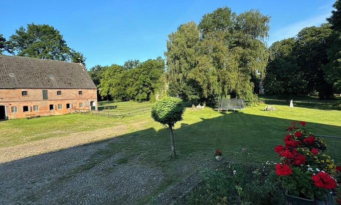 Heiligengrabe Appartement | Stable view direct view of our stables