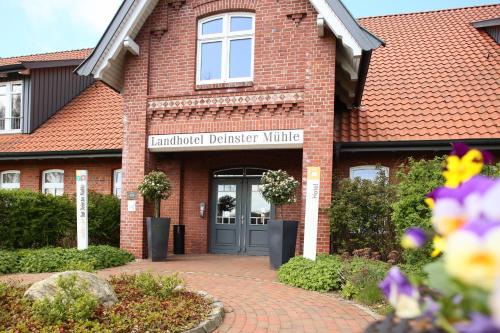 Fredenbeck Hôtel | STADE LAND GOLF HOTEL Tiny Häuser