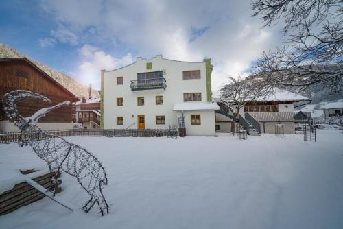 Ried im Oberinntal Appartement | Stadlchalet