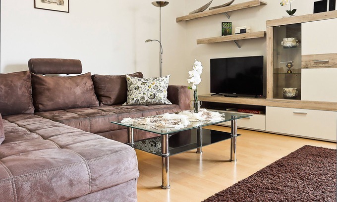 Celle Appartement | Stadtnah mit Terrasse und Gartenruhe Direkt am Naturschutzgebiet