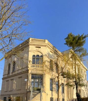 Stadtmitte Maison | Stadtvilla An der Viergelindenbrücke