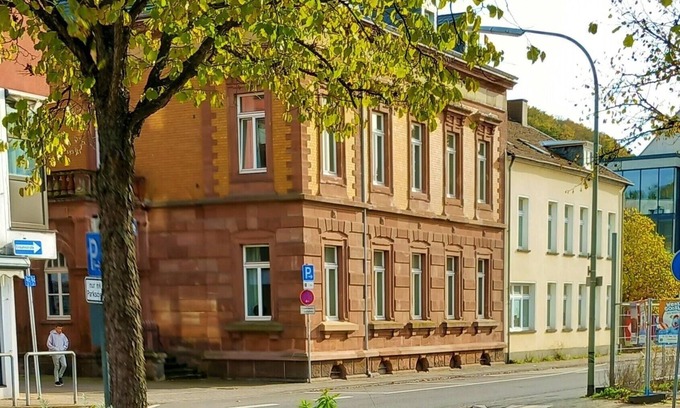 Merzig Maison | Stadtvilla Laux, beautiful renovated villa in the city center of Merzig