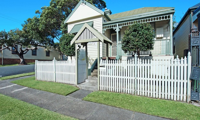 Hamilton Maison | Stallard Cottage - Belle famille / groupe Accom