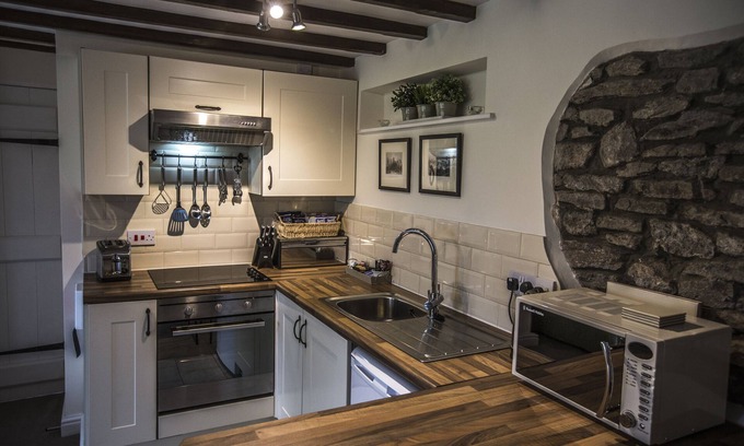 Langford Appartement | Standard Apartment Forge Room at Aldwick Estate