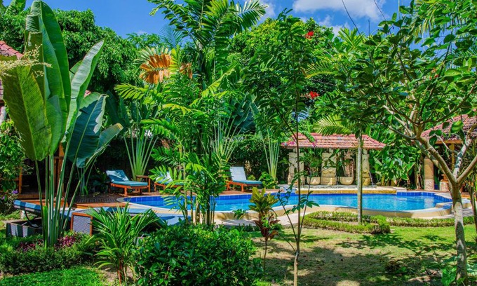 Senggigi Maison | Stanley Lombok