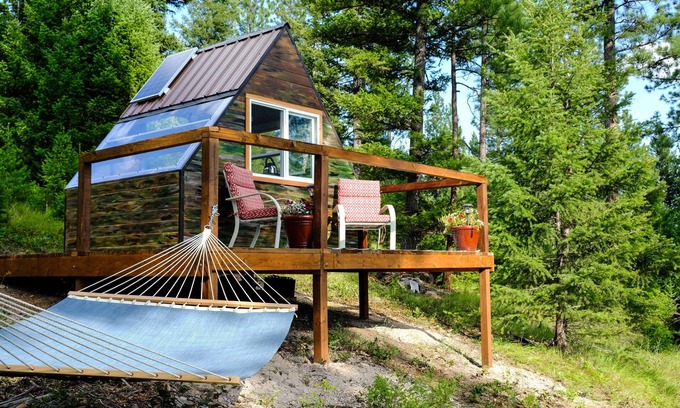 Missoula Cabine | Star-gazing, pet-friendly, remote The Blind Cabin with Hot Tub near Missoula, MT