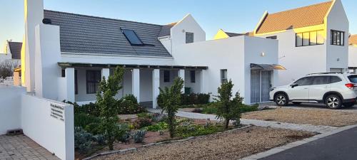 St. Helena Bay Maison | Starfish Cottage On Golden Mile