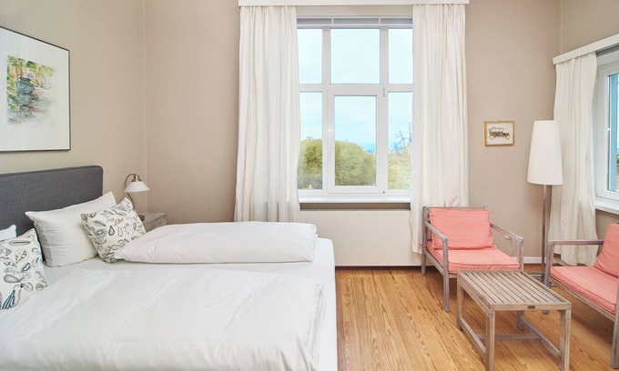 Niendorf Appartement | "Starfish" double room - quiet time-out with sea view on the second floor