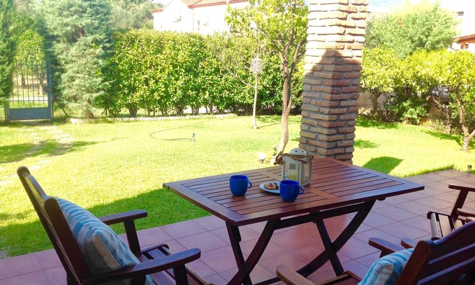 Aigio Villa | Villa Starlight en bord de mer (à 80m de la plage)