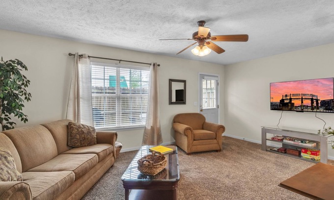 Starkville Appartement | Clean | Convenient | Close to MSU
