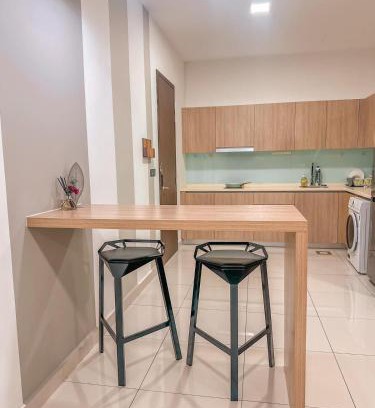 Masai Appartement | Starry x 4 pax Studio Room FREE Netflix and wifi