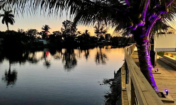 Fort Lauderdale Maison | State of the Art Lakefront Oasis - Casino, Beaches