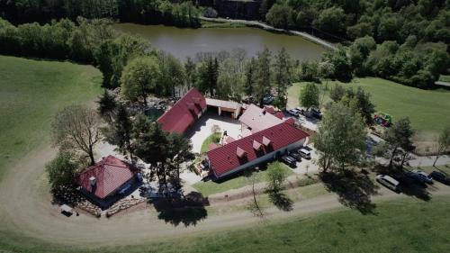 Hostacov Maison | Statek Hostačov