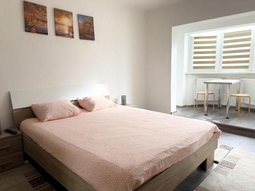Turda Appartement | Stay at Michael's - Chic & Cozy