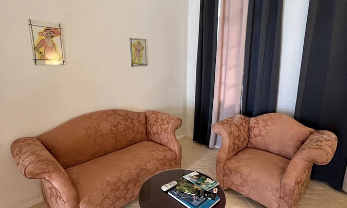 Port Antonio Appartement | Stay Close to Winnifred Beach & Bikini Beach! 2 King Suites w/ Free Breakfast!