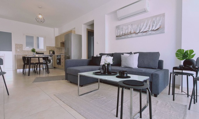 Larnaca Appartement | STAY Novel Apartment