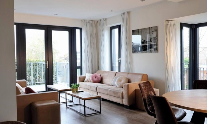 Appeltern Maison | Stay with your group in a renovated steam pumping station and let the authentic details surprise you.