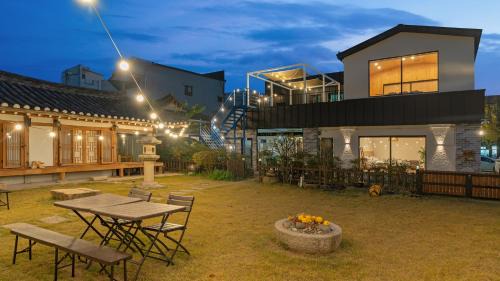 Gyeongju Maison | Stay33 Pet friendly house near Hwangridangil