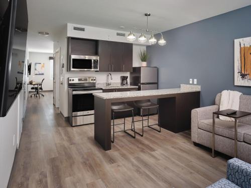 Port Arthur Hôtel | stayAPT Suites Port Arthur