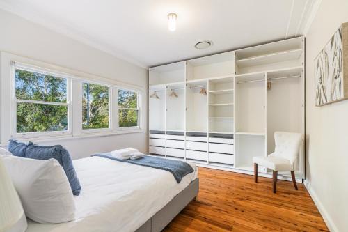 Mount Colah Maison | StayAU 4BRM Charming Modern Home in Mt Colah