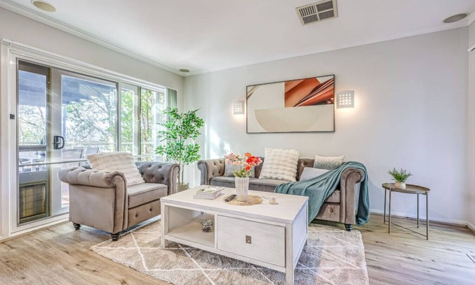 Leopold Maison | StayAU Gorgeous 5BR Pet Friendly Home near Geelong