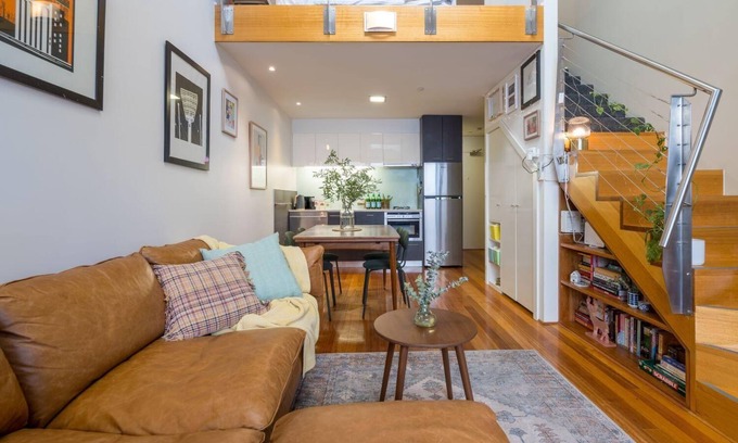 Brunswick Appartement | StayCentral - Brunswick Loft - Michael Street, Brunswick - 1 Bedroom, 1 Bed, 1.5 bathroom, 1 Parking, Pet Friendly
