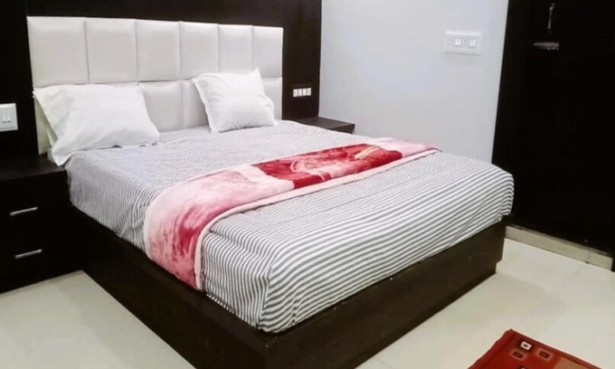 Bolpur Hôtel | STAYMAKER Aurovil Hotel and Restaurant