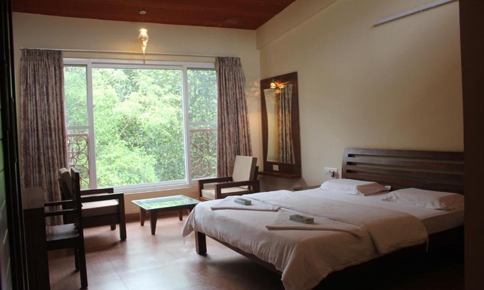 Sakleshpur Station Balnéaire | STAYMAKER Nikhara Resort