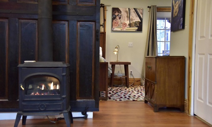 Highland Cottage | Artist Studio Cottage, une oasis urbaine