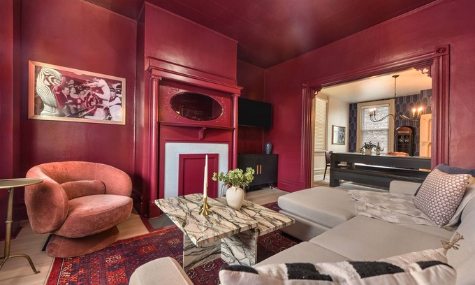 Brighton Heights Maison | Steel City Speakeasy: Theater, Bar, Pool Table
