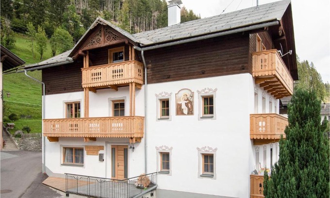 Liesing Appartement | Steinwand