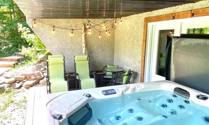 Notre-Dame-Des-Bois Chalet De Ski | Stella Bois Ronds & Spa - Domaine des Appalaches