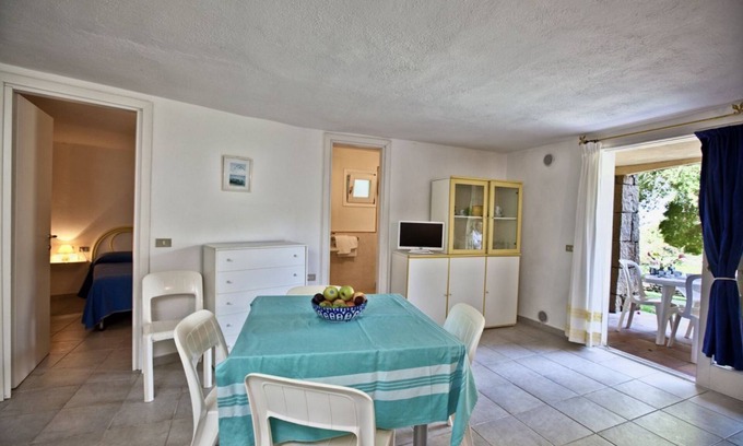 Porto Rotondo Appartement | Stella di Gallura Two-room apartment sleeps 2, A.C, WIFI