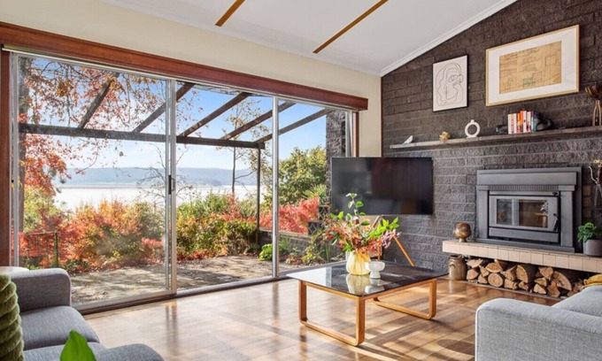 Rosevears Maison | Stella Rose Cottage Enchanting Riverfront Retreat
