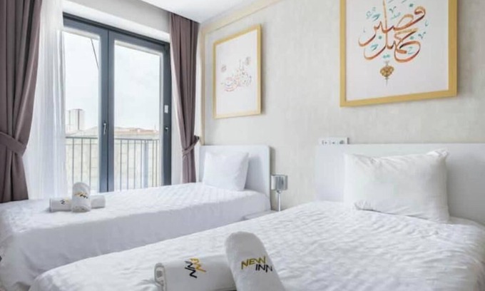 Basaksehir Appartement | Stellar - Chic & Modern 2BR Condo w/ Parking & Gym