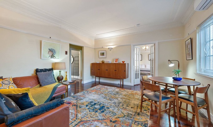 New Farm Appartement | Revenez dans le style ~ 2Bed / 1Bath / 1Car ~ New Farm