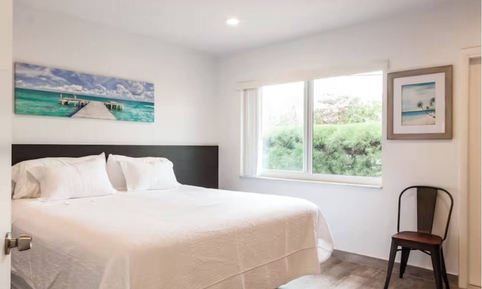 Survey Creek Copropriété | Steps from beach, cozy 1BR condo in wonderful Deerfield Beach.