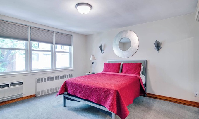 Turtle Bay Maison | STEPS FROM ROCKEFELLER CENTER, TIMES SQ., UNITED NATIONS, SHOPPING AND SUBWAY