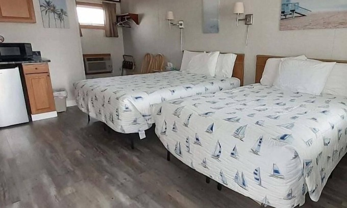 Wells Beach Copropriété | Steps from Wells Beach, Bellevue by the Sea is perfect for your Maine vacation