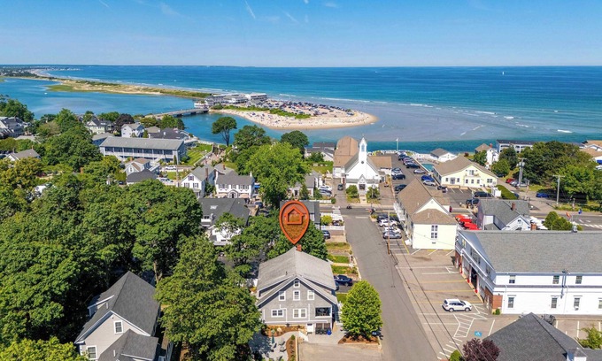 Ogunquit Maison | Steps to Beach & Downtown OGT | Porch w Ocean View