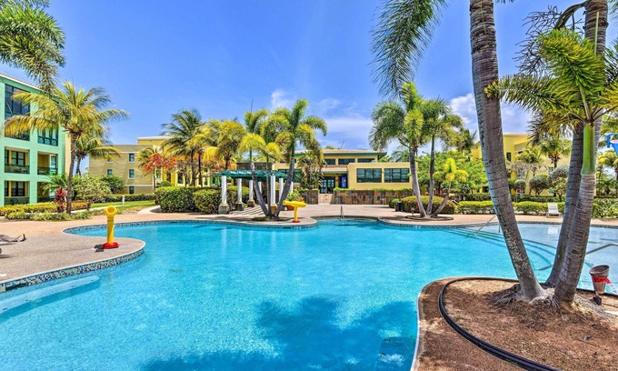Mediania Baja Copropriété | Loiza Condo w / Pvt balcon et équipements en bord de mer!