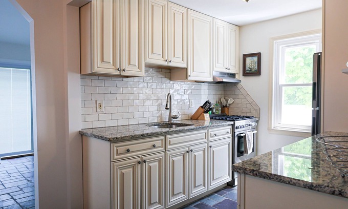 Seaside Heights Maison | Steps to the Beach and the Boards!