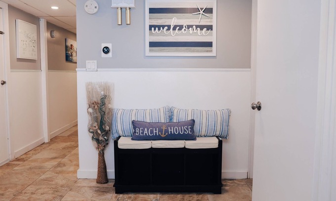 Salisbury Maison | Sea Breeze Guest House sur l'océan ~ Mignon et confortable 2 BR / 1 Bath