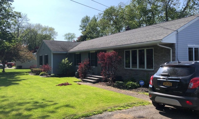 Dunkirk Maison | À quelques pas des plages du lac Érié 4BR, 3BA Belle maison