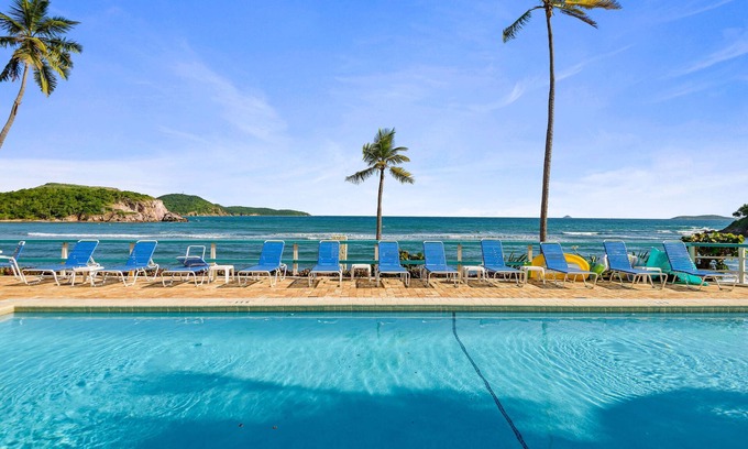 Bolongo Bay Copropriété | Steve's Seaside Condo-2 Bedrooms-3 Beautiful Pools- Regatta Point Villas