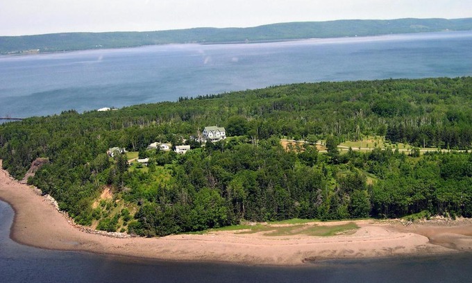 Deep Brook Cabine | Still Point Lodge