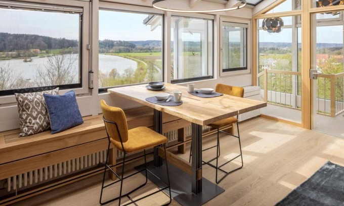 Unterallgau Appartement | Stille x Weite - Hochwertige Wohnung mit See-panorama